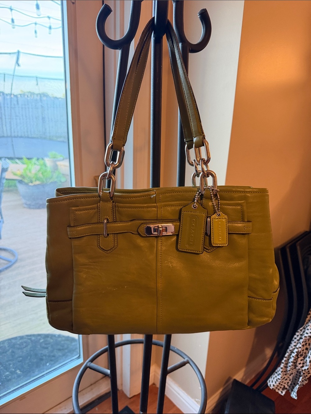 Vintage Coach Olive Green Leather Tote Shoulder Bag with Silver Hardware